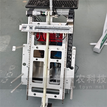 高通量植物根系表型采集分析系統(tǒng)（根盒式）